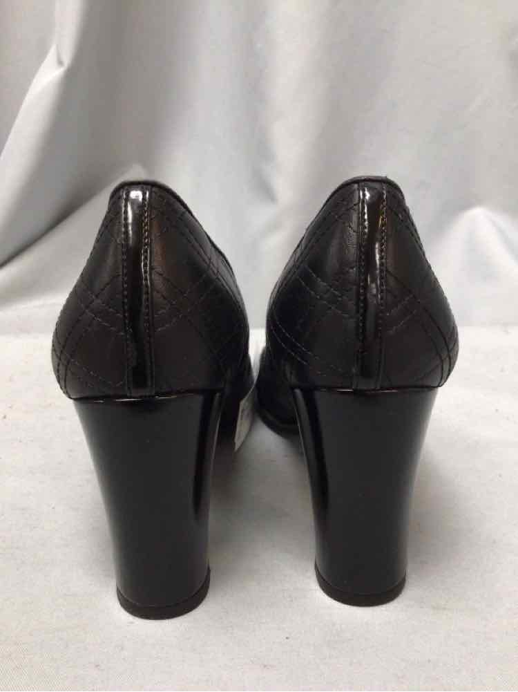 STUART WEITZMAN SIZE 9 1/2 Ladies SHOES