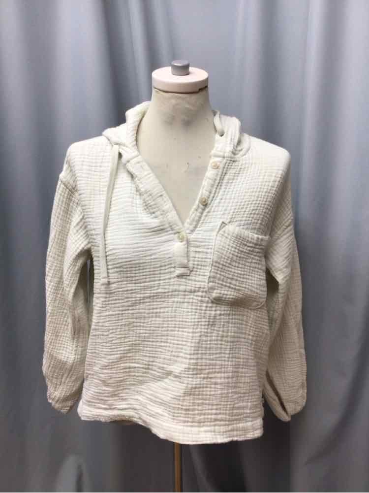 EDDIE BAUER SIZE MEDIUM Ladies TOP