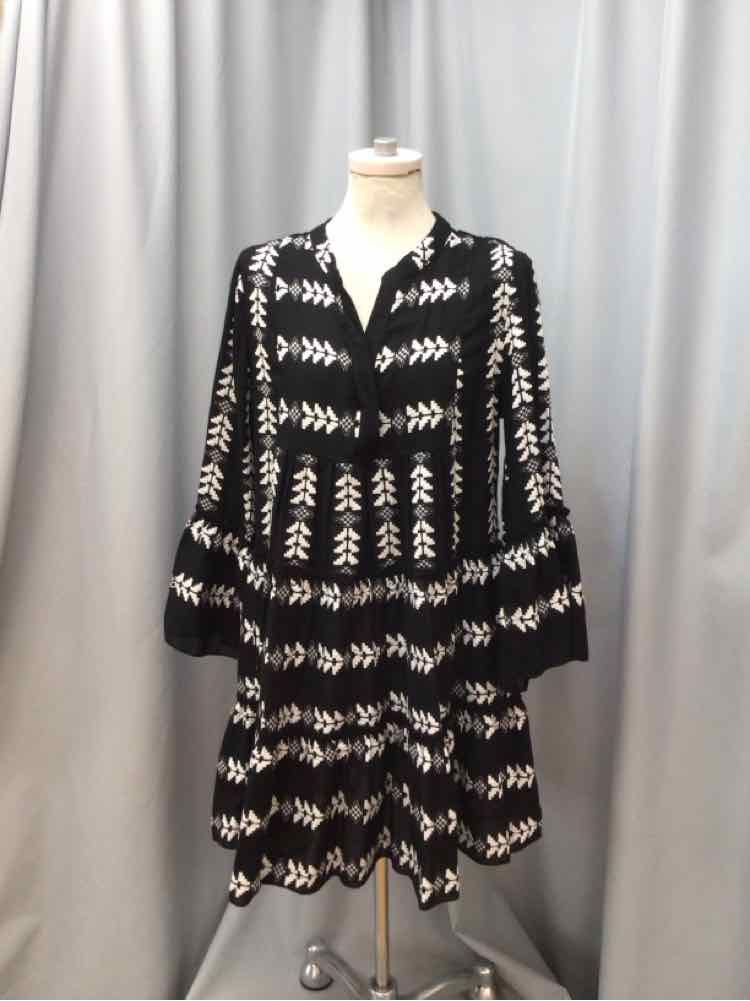 ELAN SIZE LARGE Ladies DRESS