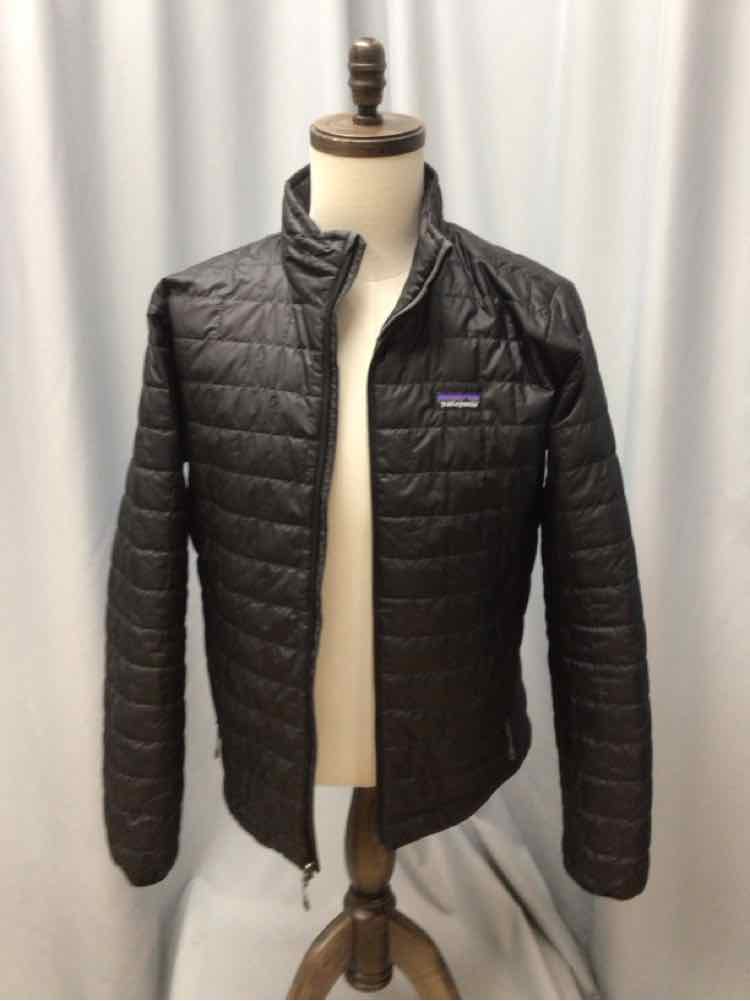 SIZE MEDIUM PATAGONIA Men's COATS