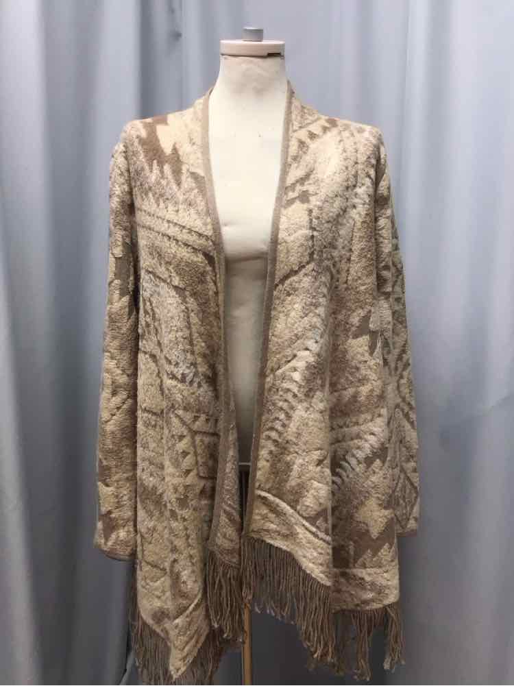 LUCKY SIZE LARGE Ladies TOP