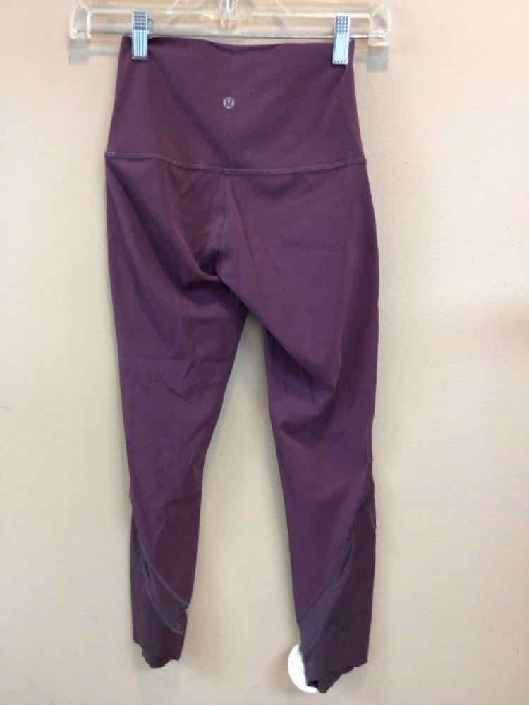 LULULEMON SIZE 2 Ladies EXERCISE