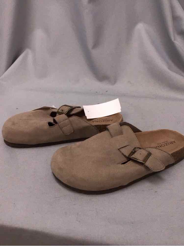 ARIZONA SIZE 6 Ladies SHOES