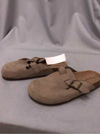 ARIZONA SIZE 6 Ladies SHOES
