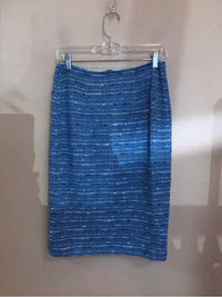 ST. JOHN SIZE 4 Ladies SKIRT