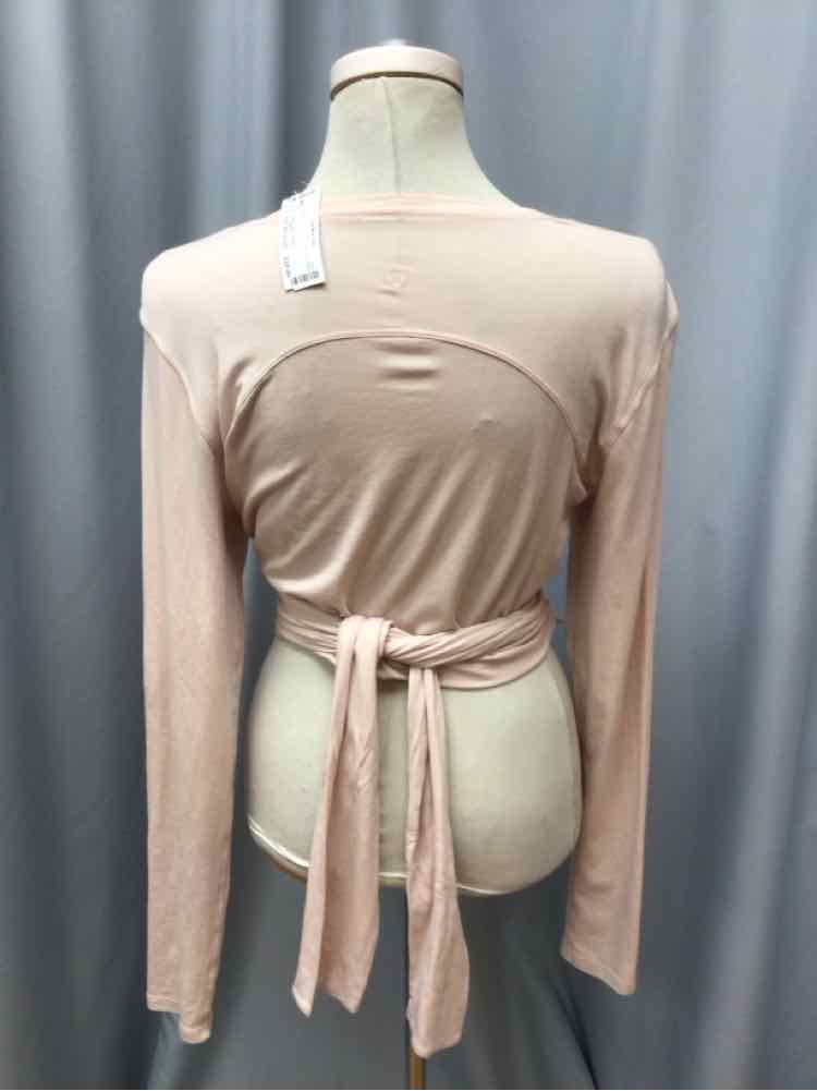 LULULEMON SIZE MEDIUM Ladies EXERCISE