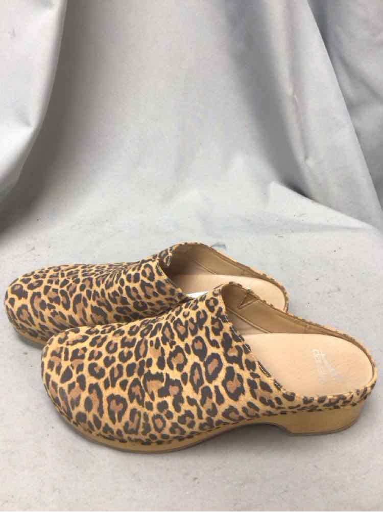 DANSKO SIZE 42 Ladies SHOES
