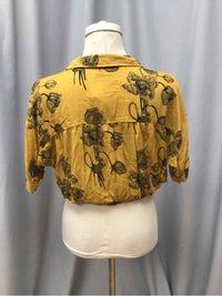 URBAN OUTFITTERS SIZE MEDIUM Ladies BLOUSE