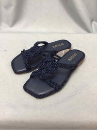CHICOS SIZE 6 Ladies SHOES