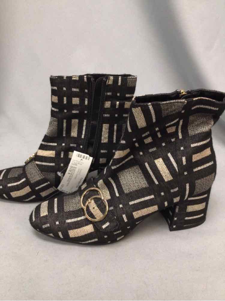 BLEECKER && BOND SIZE 8 Ladies SHOES