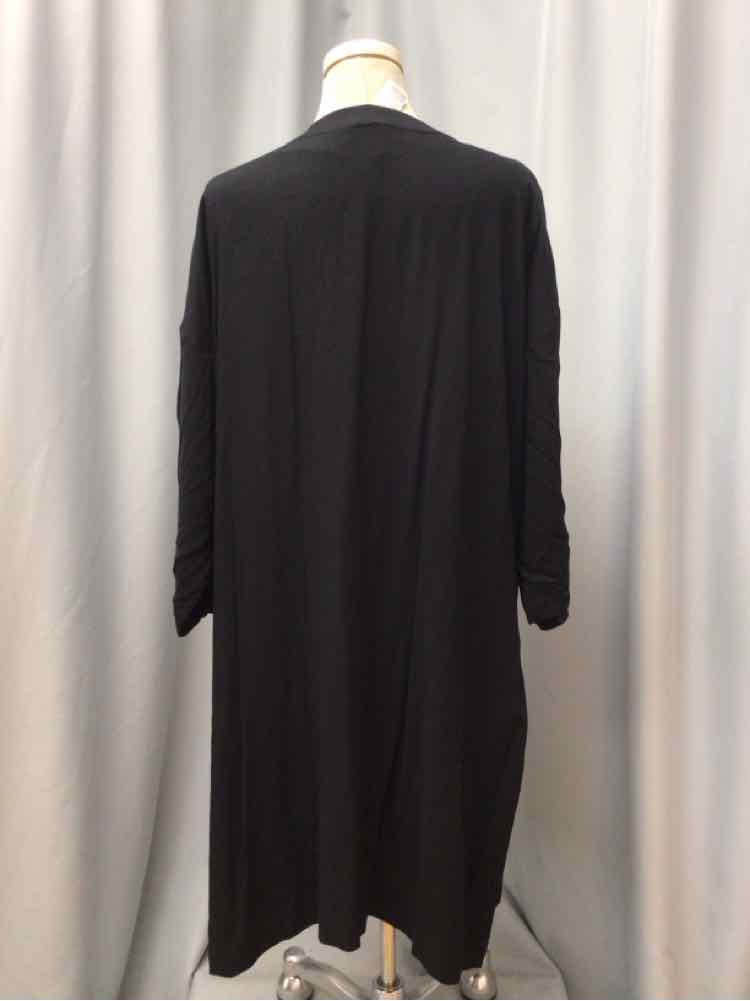 CHICOS SIZE LRG/XLRG Ladies BLOUSE