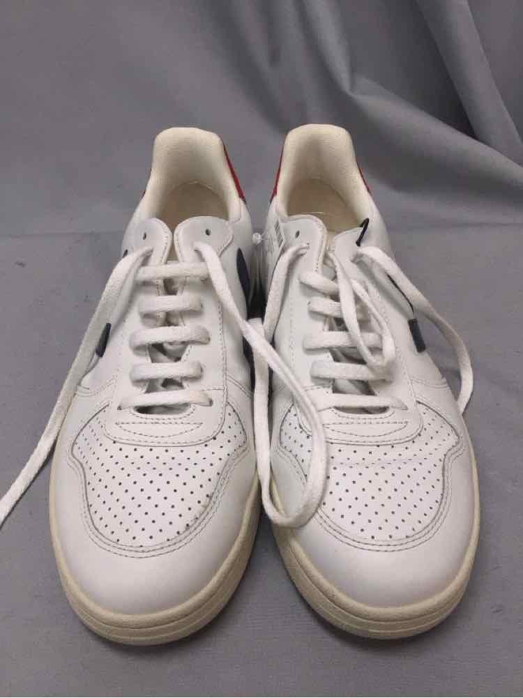 VEJA SIZE 10 Men's SHOES