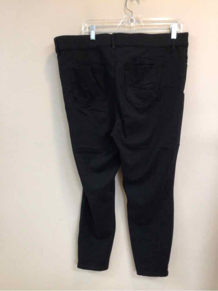 TORRID SIZE 18 Ladies PANTS