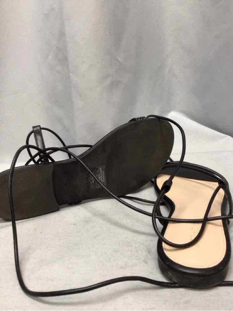 THE DROP SIZE 9 1/2 Ladies SHOES