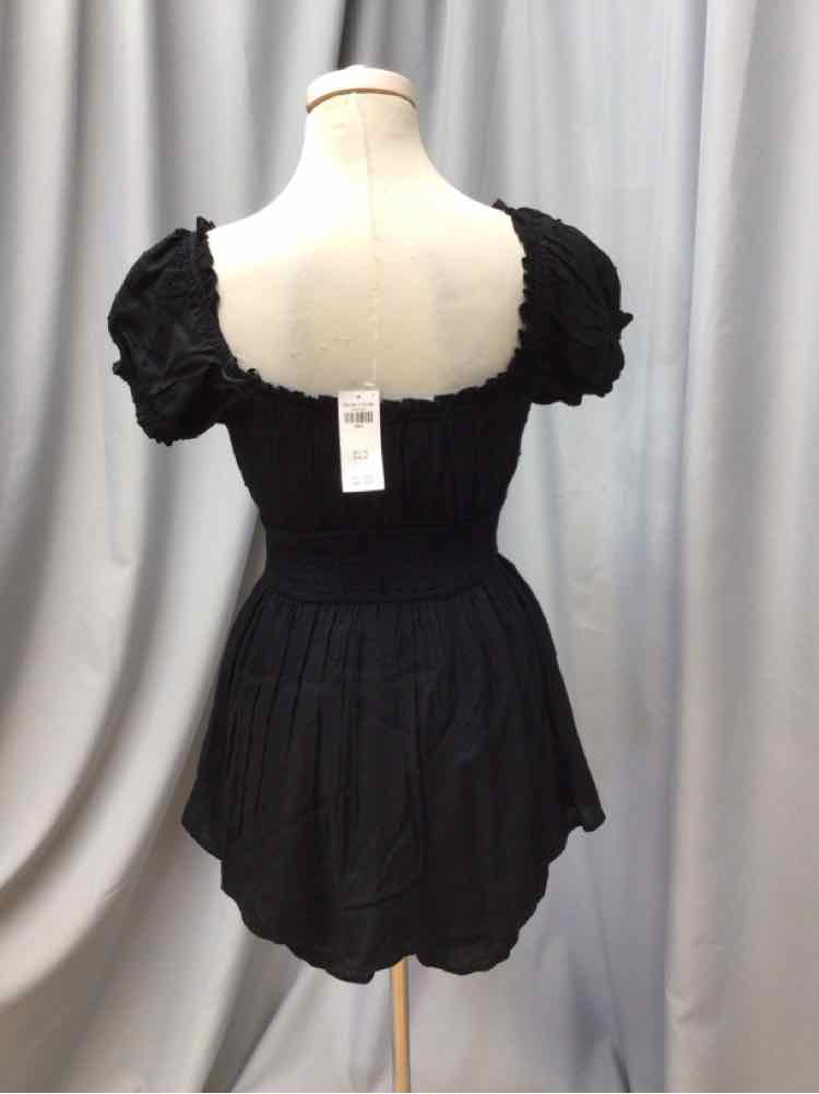 HOLLISTER SIZE SMALL Ladies DRESS