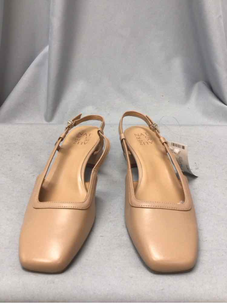 NATURALIZER SIZE 9 Ladies SHOES