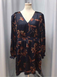 EXPRESS SIZE X LARGE Ladies DRESS