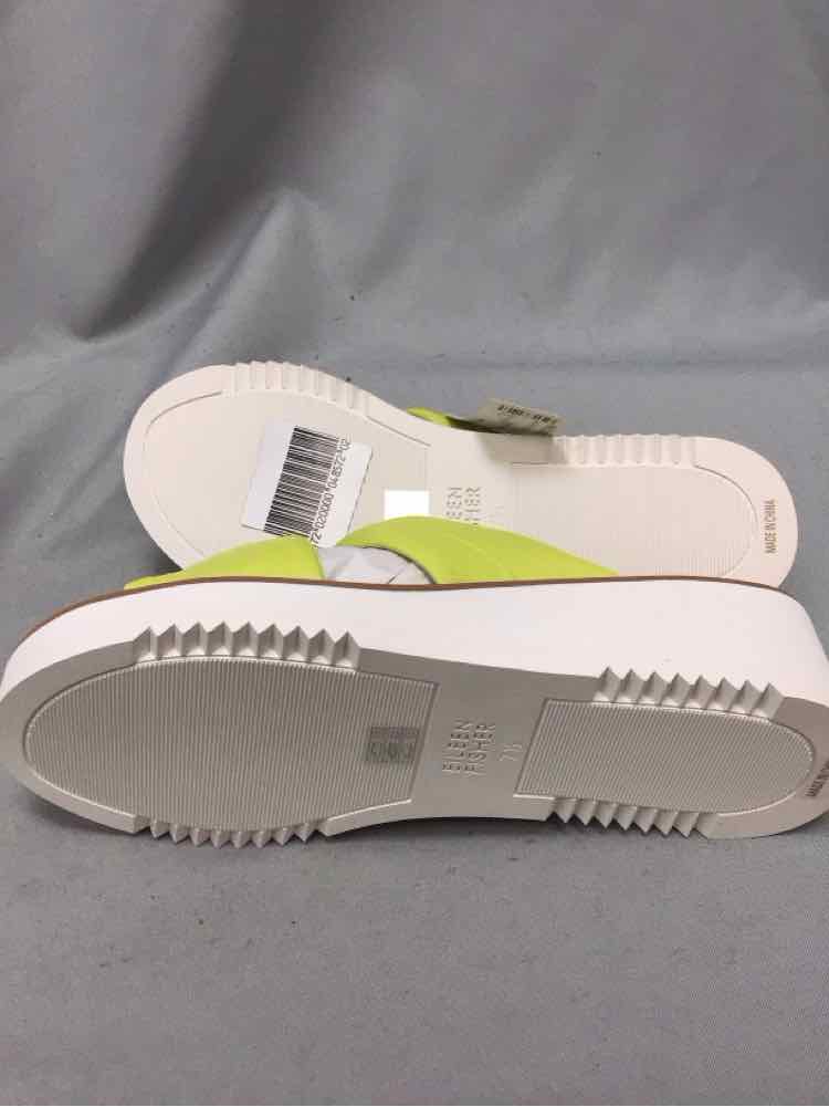 EILEEN FISHER SIZE 7 1/2 Ladies SHOES