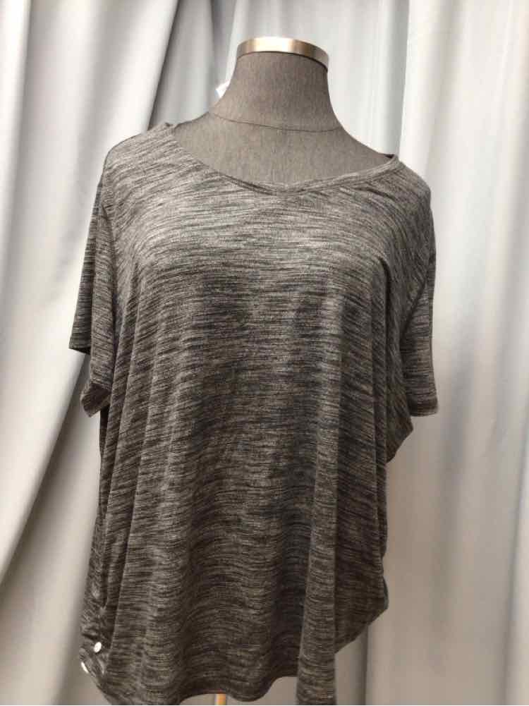 TERRA & SKY SIZE 4 X Ladies TOP