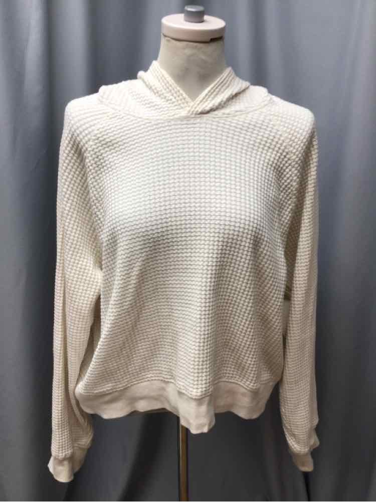NORTH FACE SIZE MEDIUM Ladies TOP