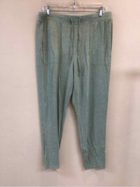 LOU & GREY SIZE LARGE Ladies EXERCISE