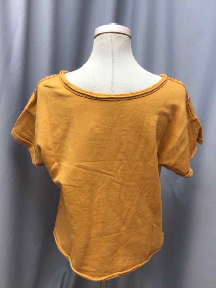 CHLOE OLIVIA SIZE LARGE Ladies TOP