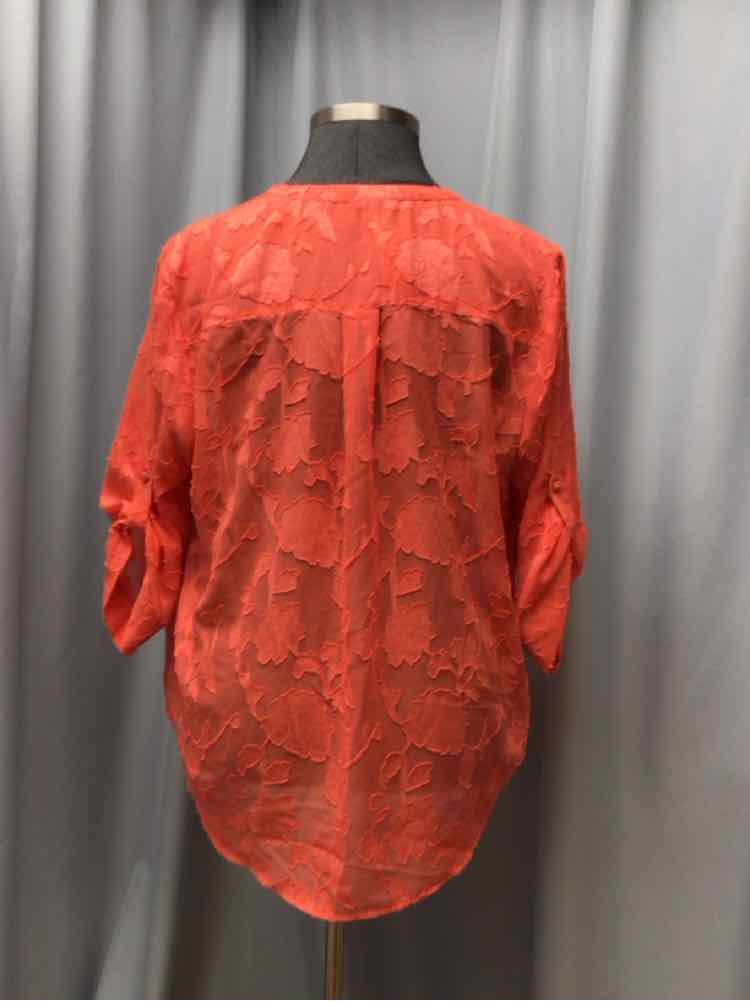 TORRID SIZE 2 X Ladies BLOUSE