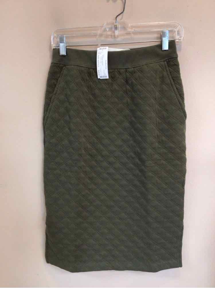 GARNET HILL SIZE XSMALL Ladies SKIRT