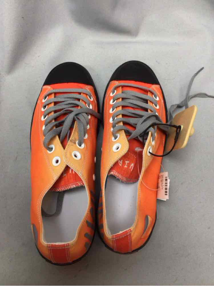 SIZE 9 1/2 Men's SHOES