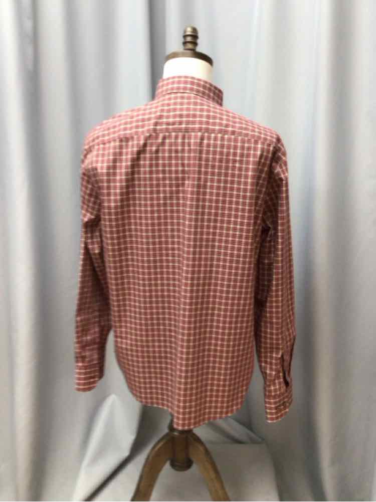 SIZE X LARGE UNTUCKIT Men's SHIRTS