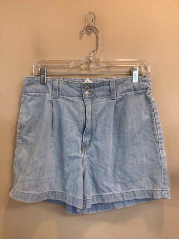 DENIZEN SIZE 4 Ladies SHORTS