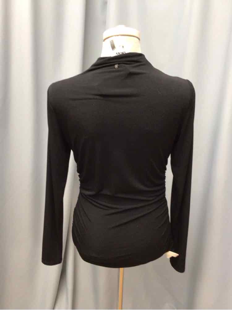 DKNY SIZE XSMALL Ladies TOP