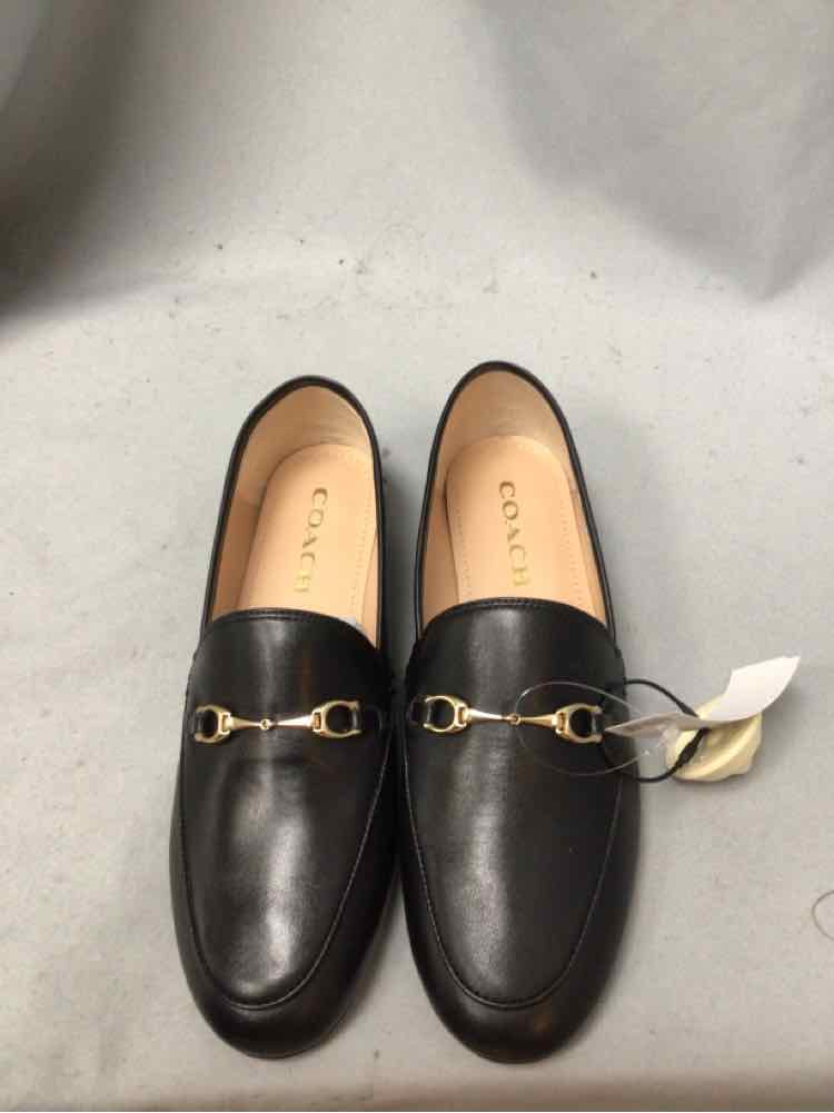 COACH SIZE 8 Ladies SHOES