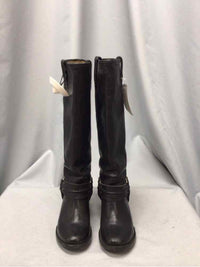 FRYE SIZE 6 Ladies SHOES