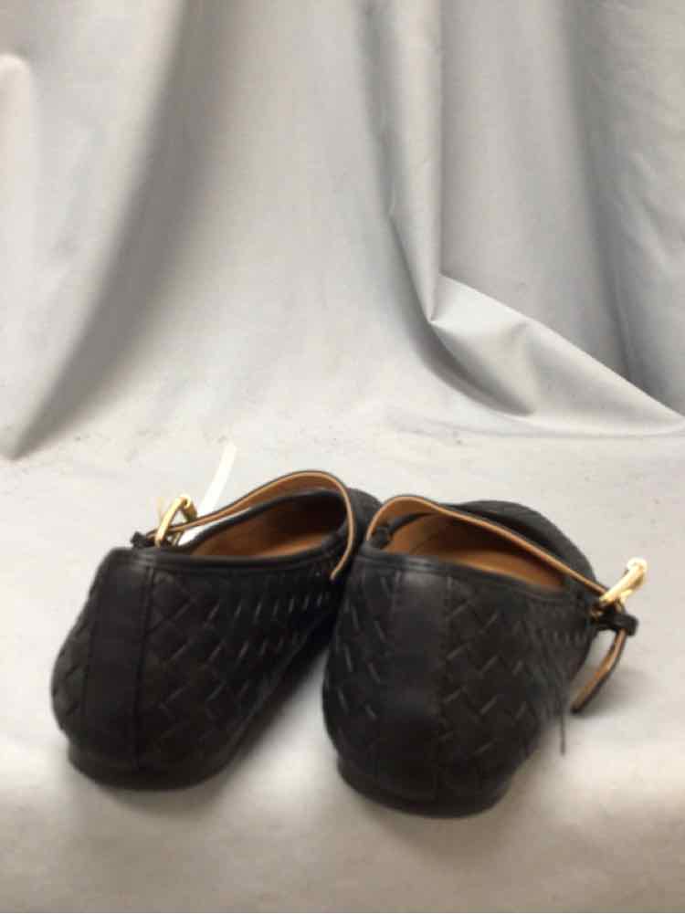 DOLCE VITA SIZE 7 1/2 Ladies SHOES