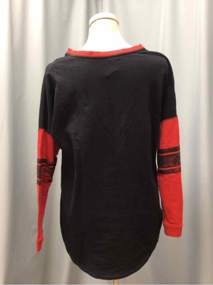 CROWN & IVY SIZE MEDIUM Ladies TOP