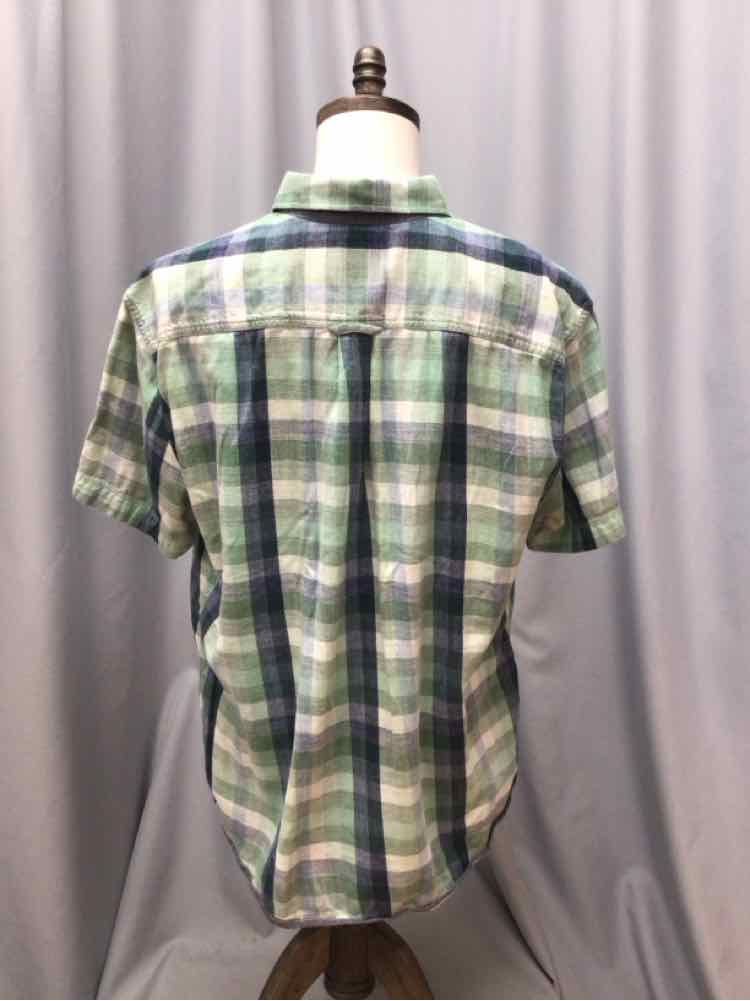 SIZE X LARGE TOMMY BAHAMA Men's SHIRTS