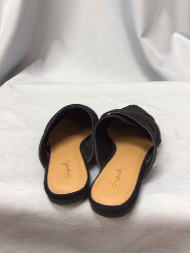 QUPID SIZE 6 Ladies SHOES