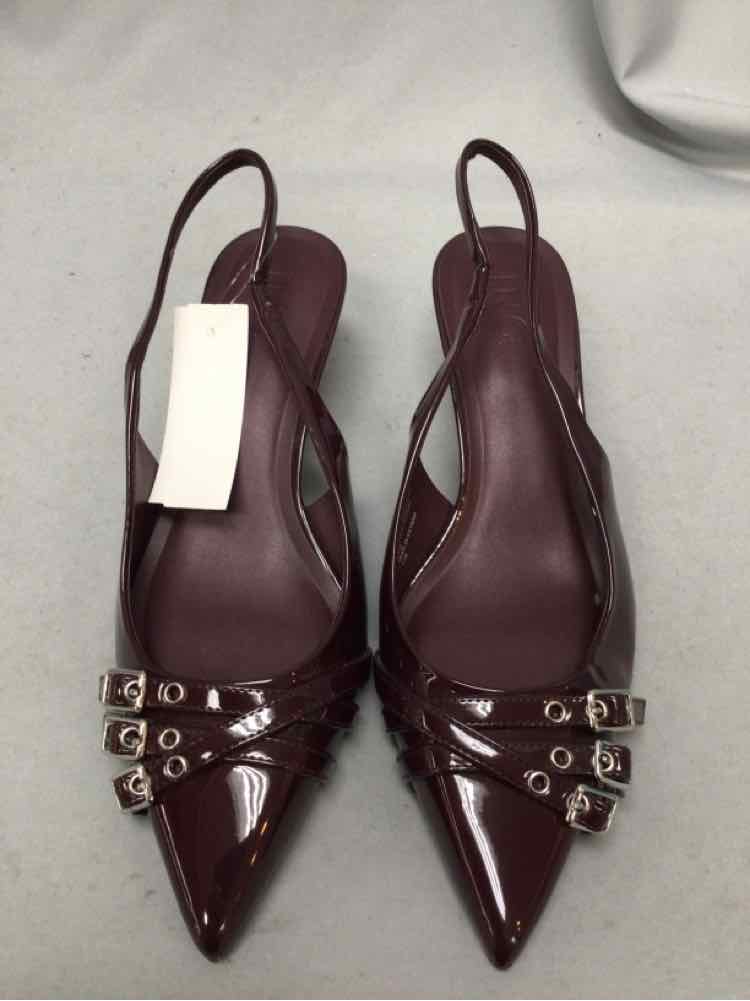 INC SIZE 9 1/2 Ladies SHOES