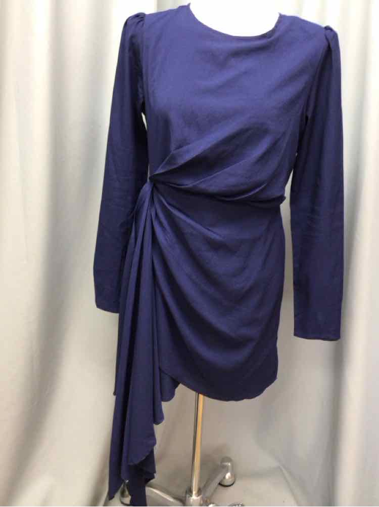 LULUS SIZE MEDIUM Ladies DRESS