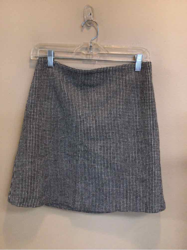 BANANA REPUBLIC SIZE 6 Ladies SKIRT