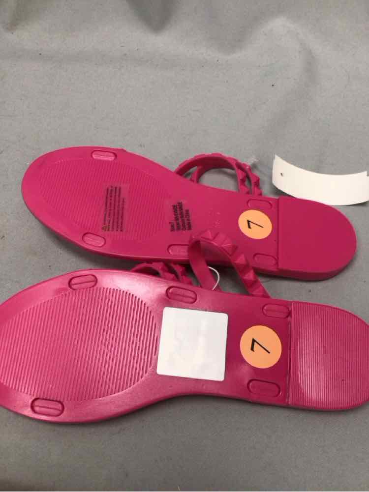 OLIVIA MILLER SIZE 7 Ladies SHOES