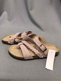 SONOMA SIZE 8 Ladies SHOES