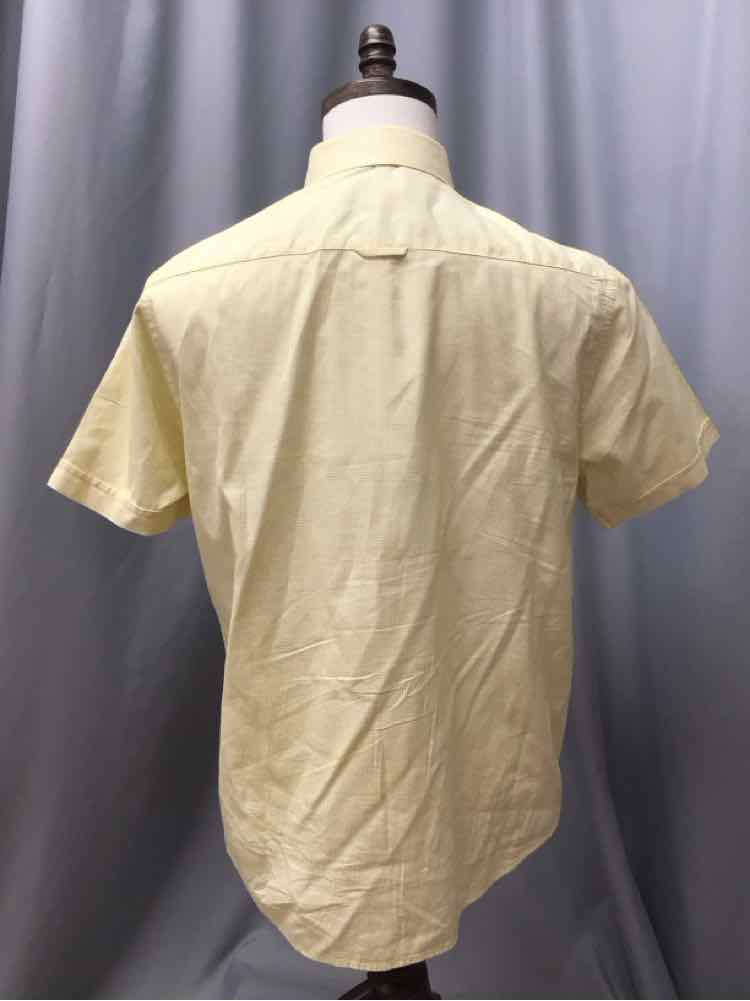 SIZE LARGE DENIM & FLOWER Men's SHIRTS
