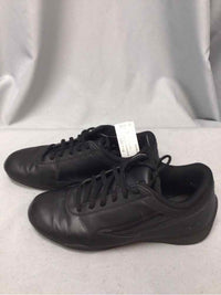 FILA SIZE 7 1/2 Ladies SHOES