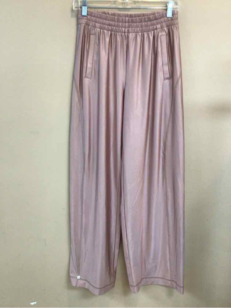 VICTORIA SECRET SIZE XSMALL Ladies EXERCISE