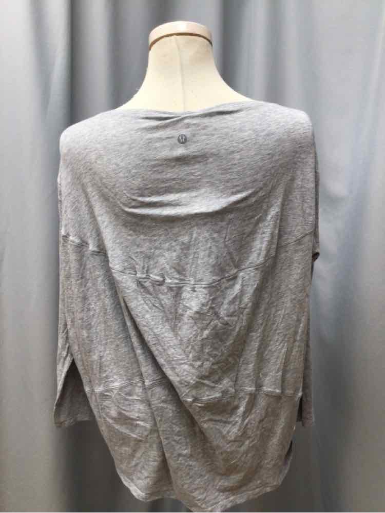 LULULEMON SIZE 6 Ladies EXERCISE