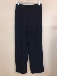 ABERCROMBIE & FITCH SIZE MEDIUM Ladies PANTS