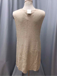 FREE PEOPLE SIZE MEDIUM Ladies TOP