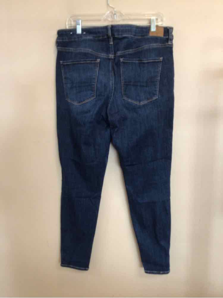 AMERICAN EAGLE SIZE 16 Ladies JEANS